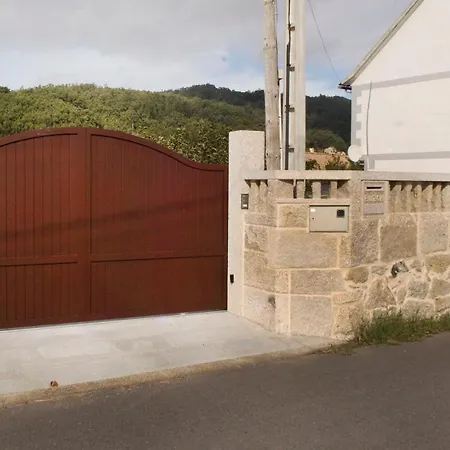 Casa Rural A Regueira, Campo Y Playa En La Rias Baixas * Moaña