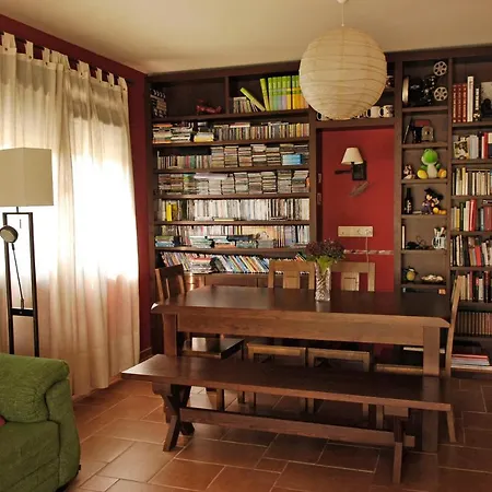 Casa Rural A Regueira, Campo Y Playa En La Rias Baixas Moaña